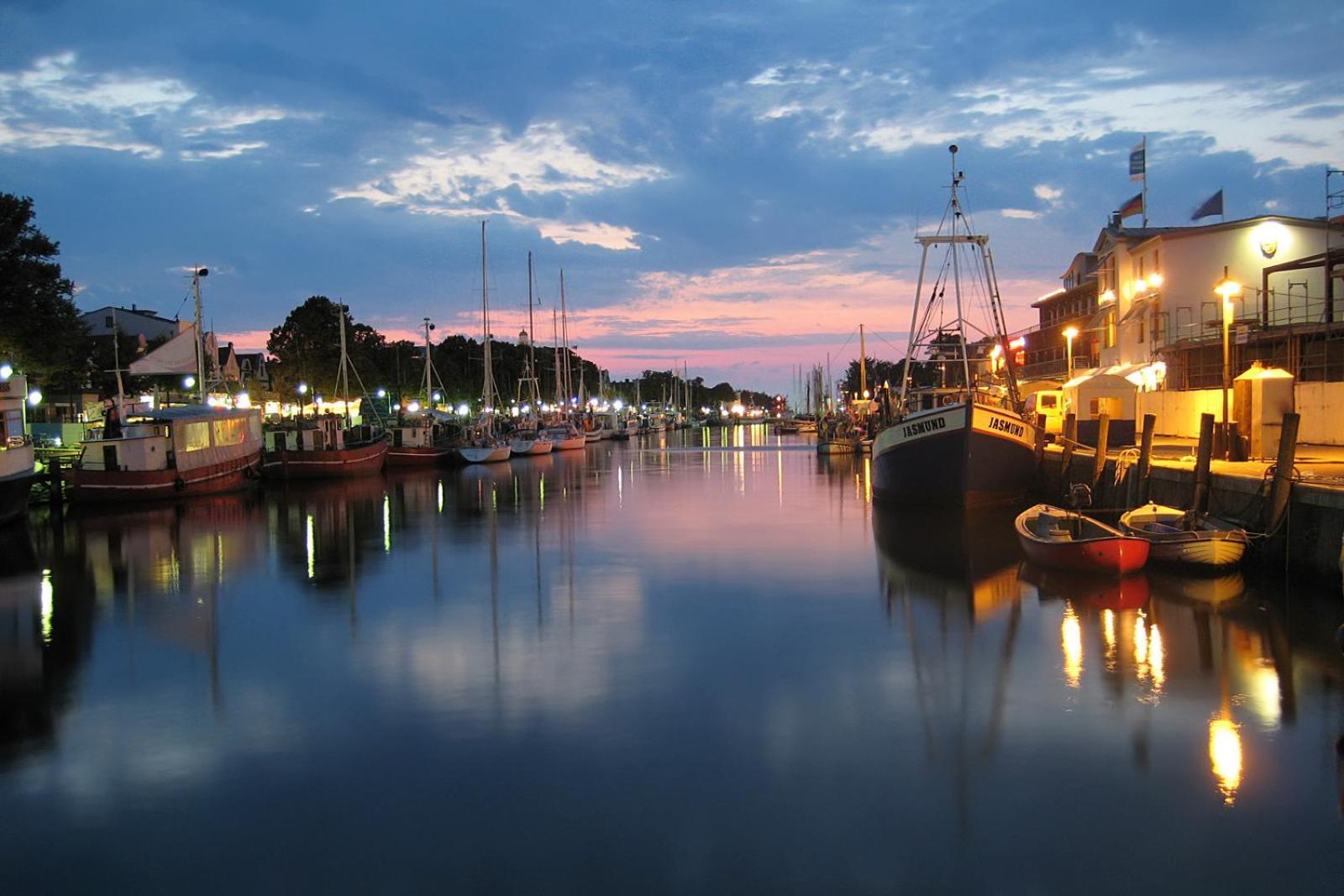 Haus Jantzen/Arkona Apartman Rostock Kültér fotó